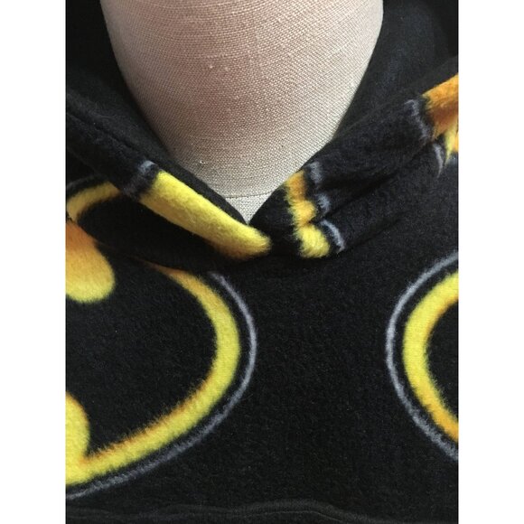 Batman Kids Childs lined Hooded Poncho Pouch Pocket Black Yellow Symbol Handmade - Picture 4 of 4